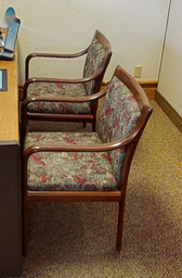 [#B9-22] Floral guest chair wood