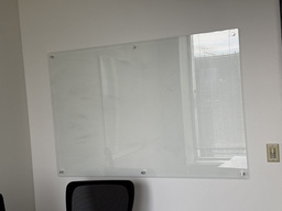 [#F0-111] 59X39 CLEAR BOARD