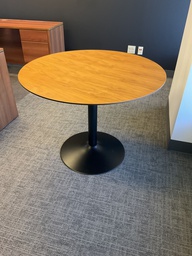 [#C2-124] 40 X 30 1/2 ROUND TABLE