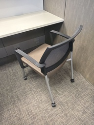 [#B8-206] DESK CHAIR