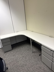 [#E6-223] 66X54X30 CORNER DESK