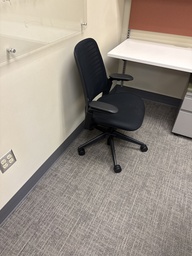 [#B13-228] TASK CHAIR