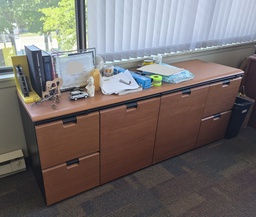 [#D5-17] Credenza, wood