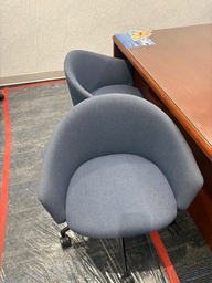 [#B8-6] Blue mobile guest chair