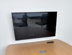 [#H16-13] conference room tv