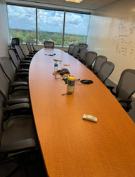 [#C7-5] CONFERENCE TABLE