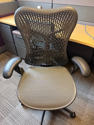 [#B13-64] Mirra Task Chairs