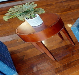 [#C11-13] Round side table