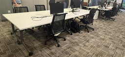 [#C12-37] White Nesting Tables 