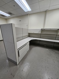 [#A3-9] Large Cubicle