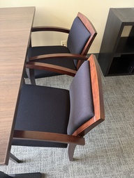 [#B9-17] GUEST CHAIRS