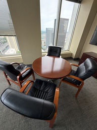 [#B9-94] GUEST CHAIRS