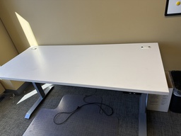[#E10-127] 69x30 HAT TABLE