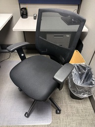 [#B13-172] DESK CHAIR