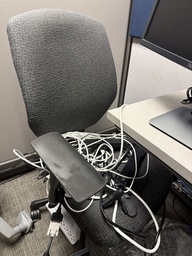 [#B13-184] DESK CHAIR