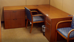 [#E6-3] L-shaped desk