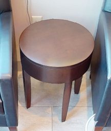 [#C11-5] Side table