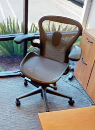 [#B13-3] Task chair