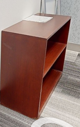 [#D8-21] 3 shelf wood bookcase