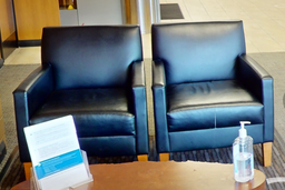 [#B12-5] Black lounge chair