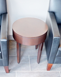 [#C11-9] Round side table