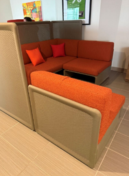 [#B7-64] ORANGE &amp; TAN 4 PIECE LOUNGE SET