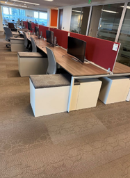 [#A4-48] WORKSTATIONS - 28"D X 72"W DOUBLE SIDED W/72" RED FABRIC SCREEN
