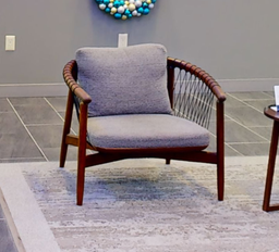 [#B12-4] Grey lounge chair