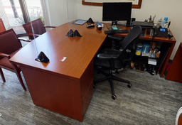 [#E6-14] L-shaped desk