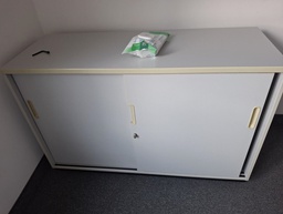 [#D8-167] Filing cabinet