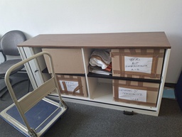 [#D8-184] Filing cabinet