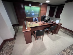 [#E5-Picture #104] Reception Desk