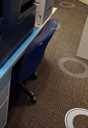 [#B12-9] Blue task chair no arms
