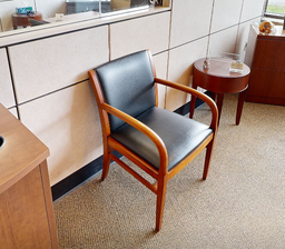 [#B9-5] Black guest chair
