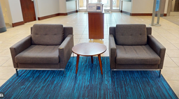 [#B12-8] Brown lounge chair