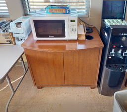 [#D20-10] 2-Door coffee cabinet