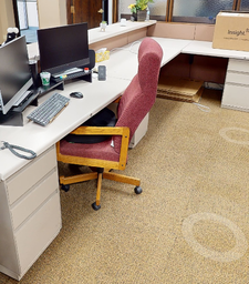 [#B5-11] Red mobile conference chair