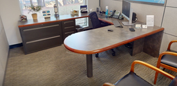 [#E7-2] U-shaped desk