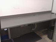 [#L1-142] Sit-stand desk