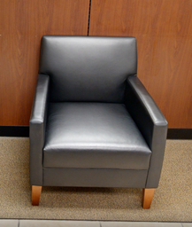 [#B12-5] Black lounge chair