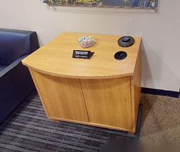 [#D20-12] 2-Door coffee cabinet