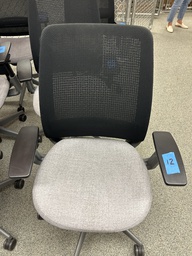 [#B13-1] Steelcase Series 2 Task Chair