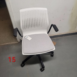 [#B13-15] White Back Light Gray Cushion Task Chair