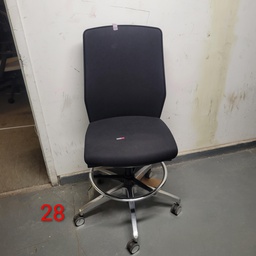 [#B12-28] Armless Drafting Chair Designed to Elecate