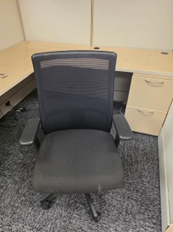 [#B13-61] MESH TASK CHAIR