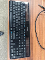 [#H8-19] Logitech Keyboard
