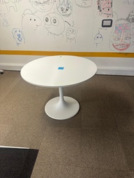 [#C3-31] Round table