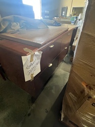 [#D5-51] Credenzas
