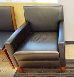 [#B12-8] Black lounge Seating