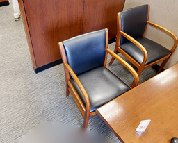 [#B9-4] Black guest chair